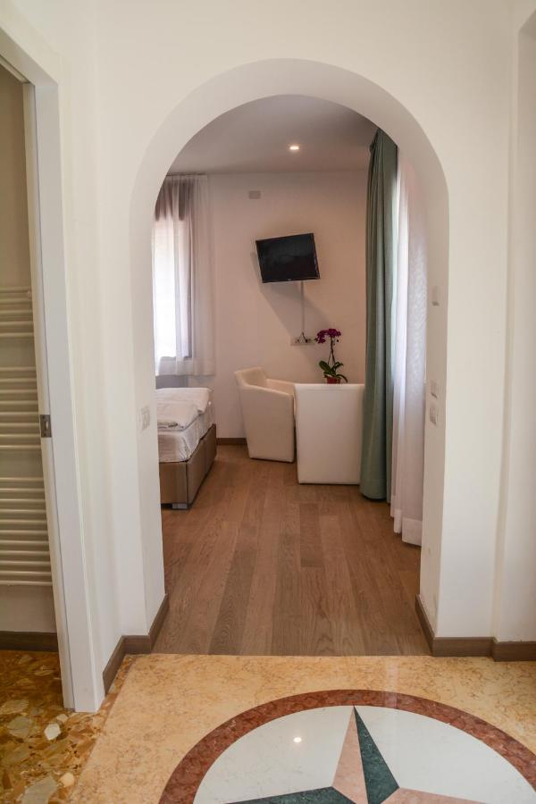 Villa Torbole Torbole Sul Garda Eksteriør bilde
