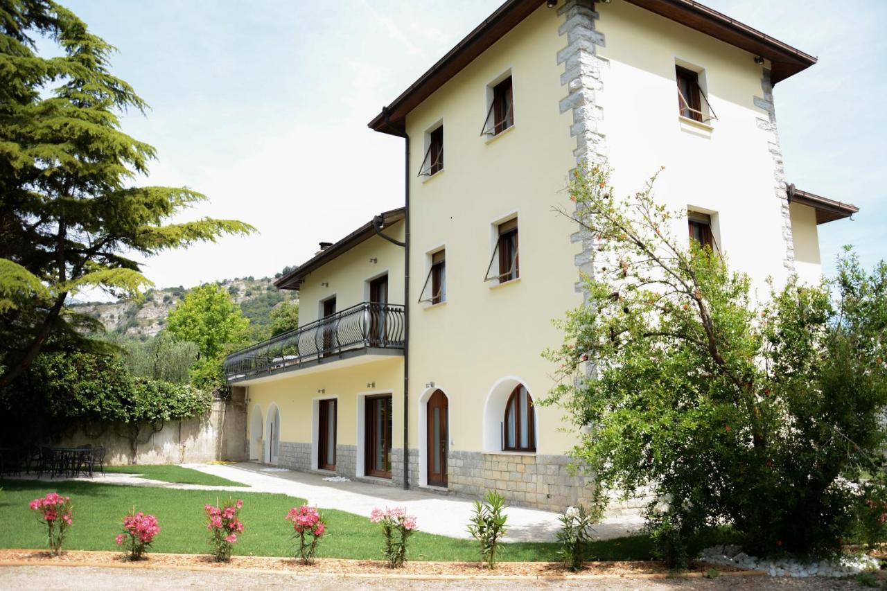 Villa Torbole Torbole Sul Garda Eksteriør bilde