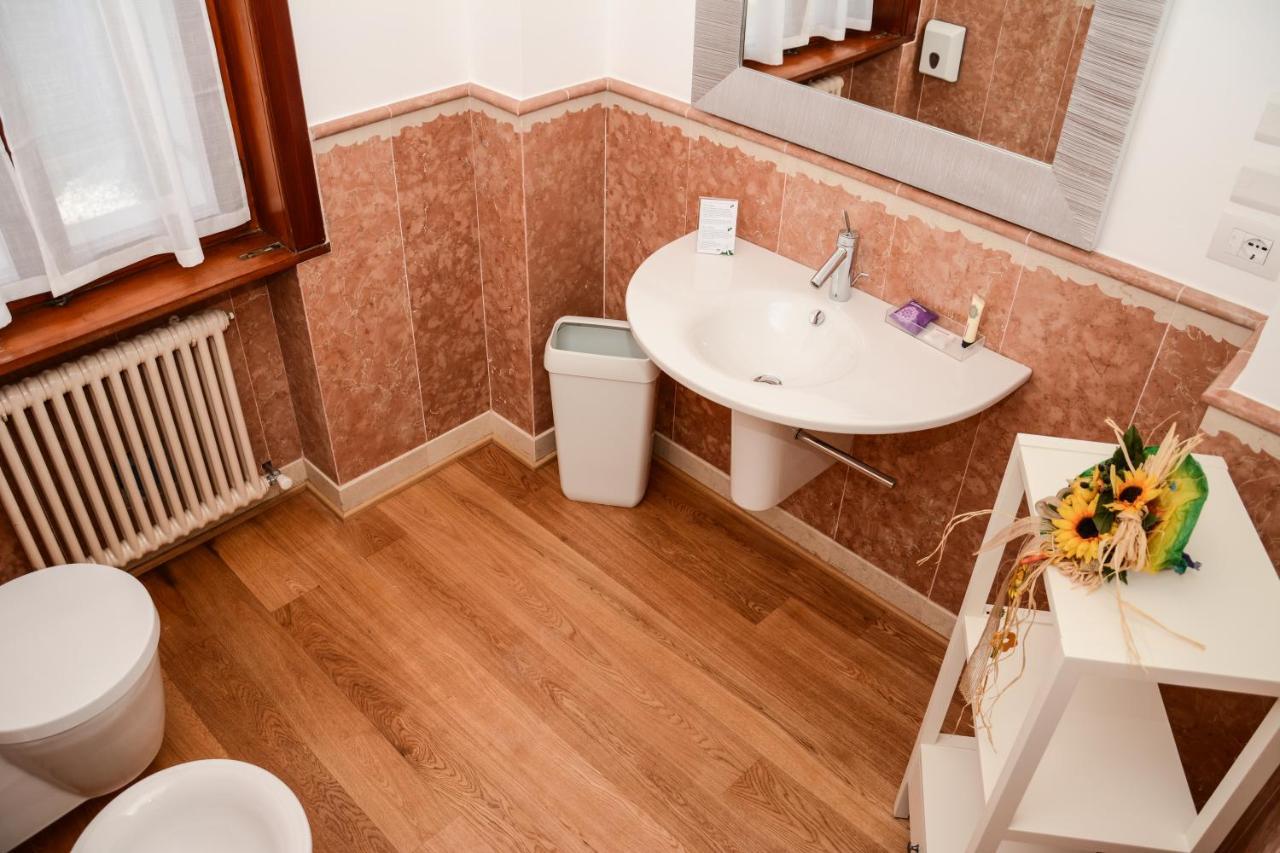 Villa Torbole Torbole Sul Garda Eksteriør bilde