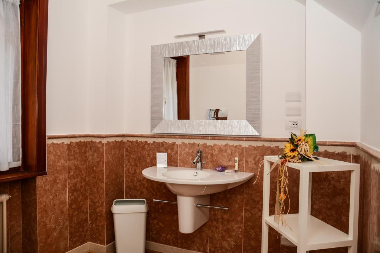 Villa Torbole Torbole Sul Garda Eksteriør bilde