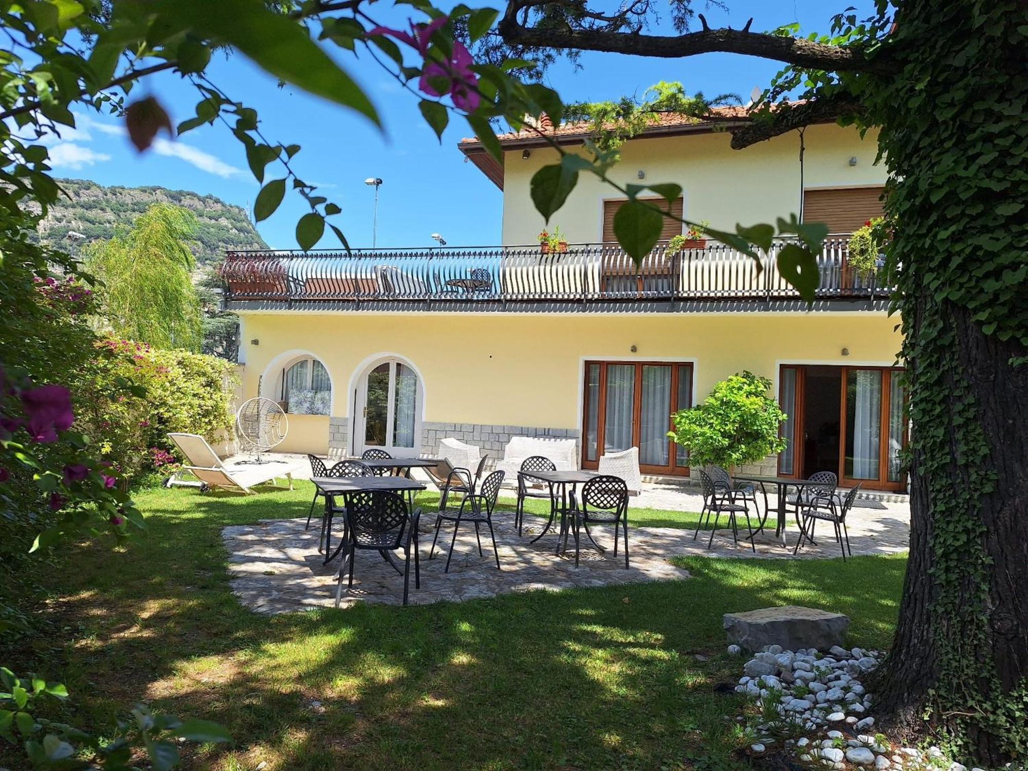 Villa Torbole Torbole Sul Garda Eksteriør bilde